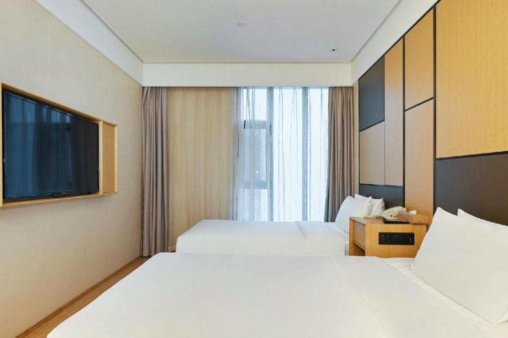 Ji Hotel Shanghai Hongqiao Yan'An XI Road Kültér fotó
