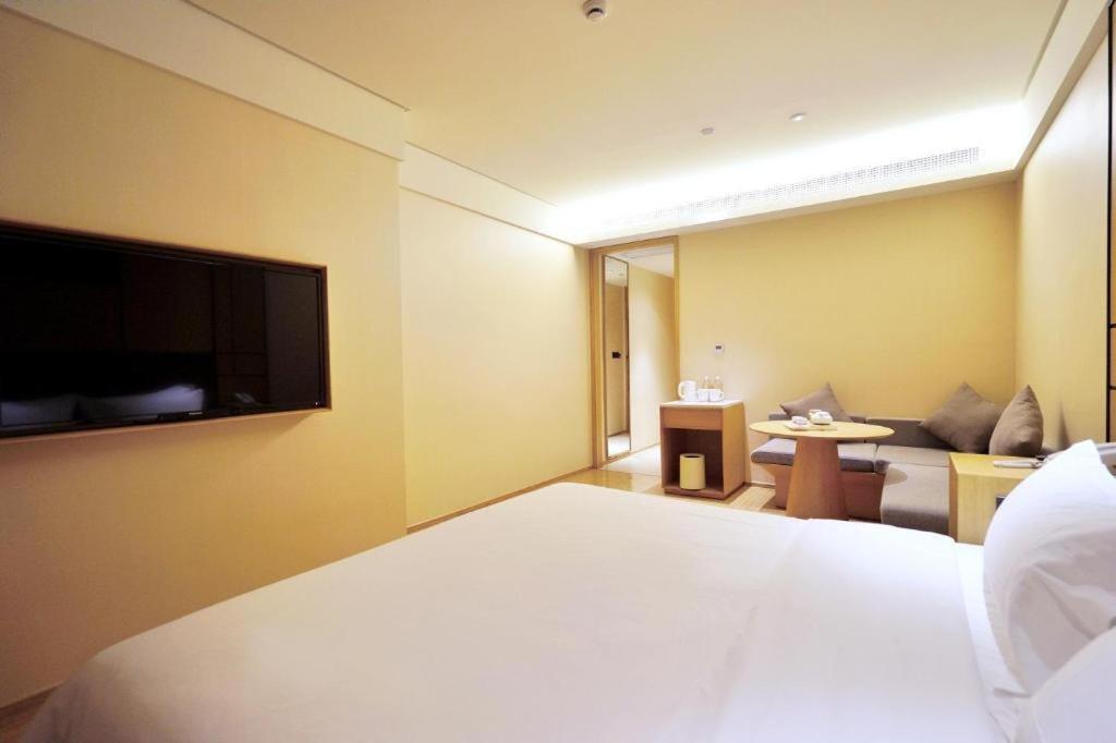 Ji Hotel Shanghai Hongqiao Yan'An XI Road Kültér fotó